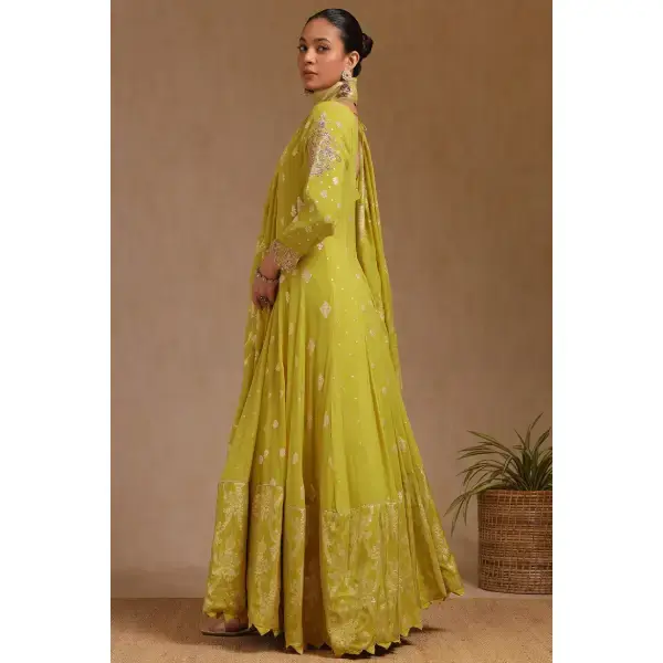 SEASONS-MUSTARD YELLOW CLASSIC GOWN SET WITH ALL OVER MULTI COLOURED THREAD WORK PAIRED WITH A MATCHING DUPATTA AND GOLD SEQUIN DETAILS.